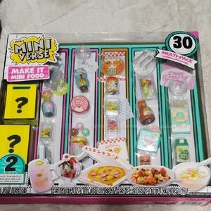 NWT Miniverse Make It Mini Food